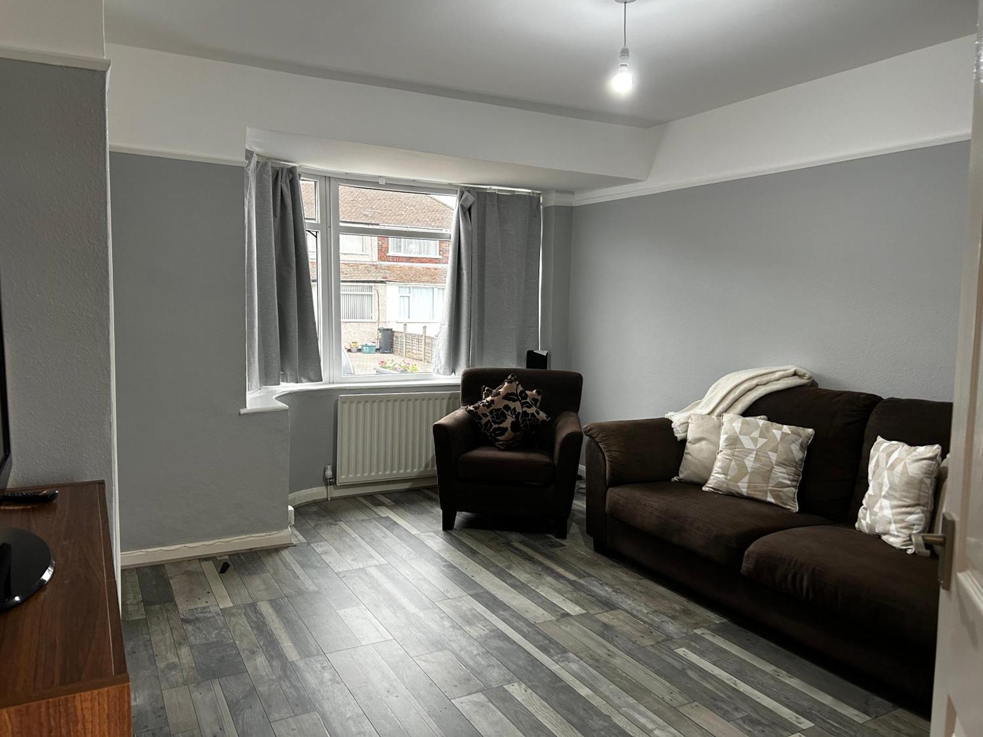 Family Home Near Cribbs Causeway And The Wave, Just 2 Minutes From Airbus And Rolls Royce Bristol Exterior photo